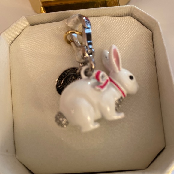 SOLD Juicy couture super rare bunny charm - Picture 4 of 6